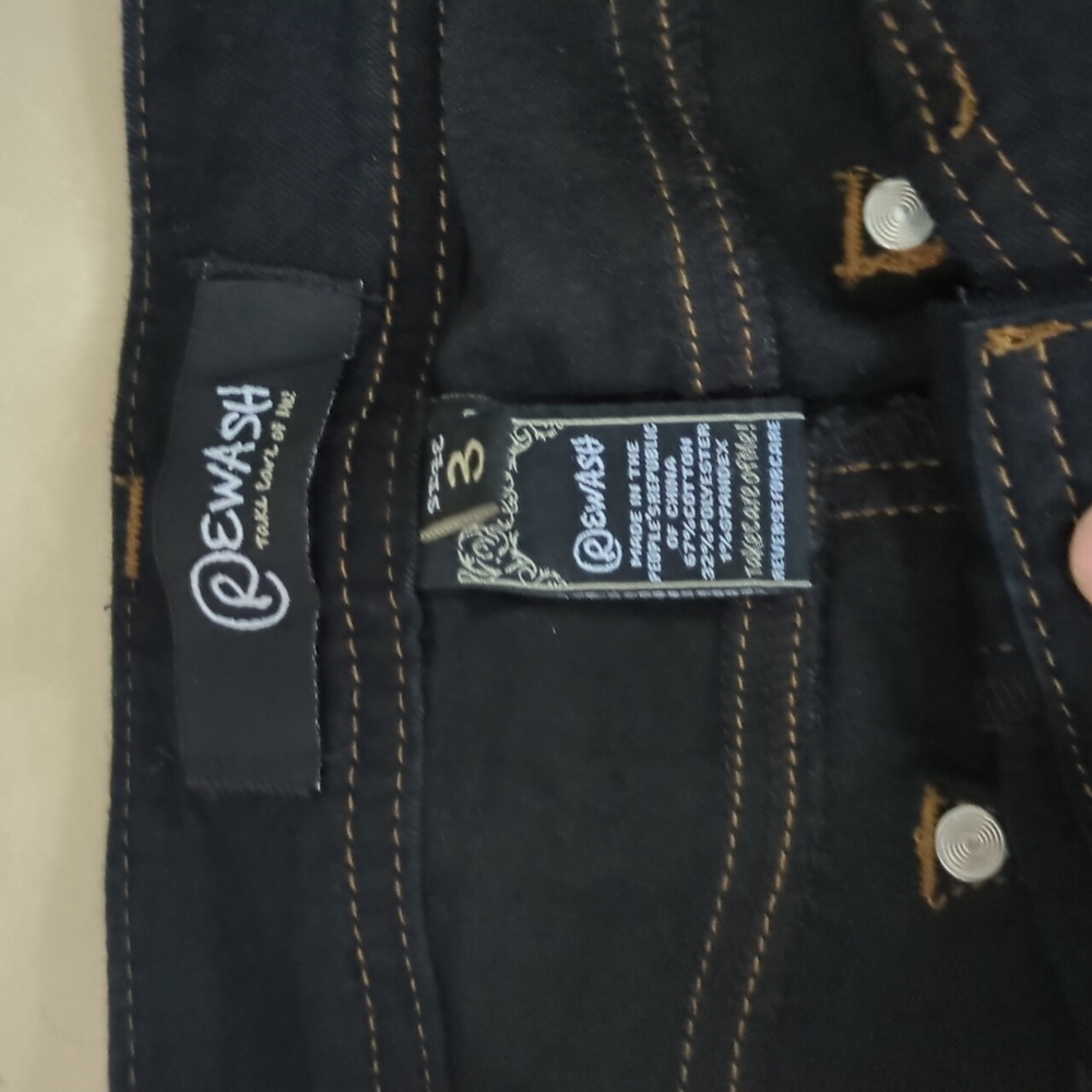 Jeans - Picture 3 of 5